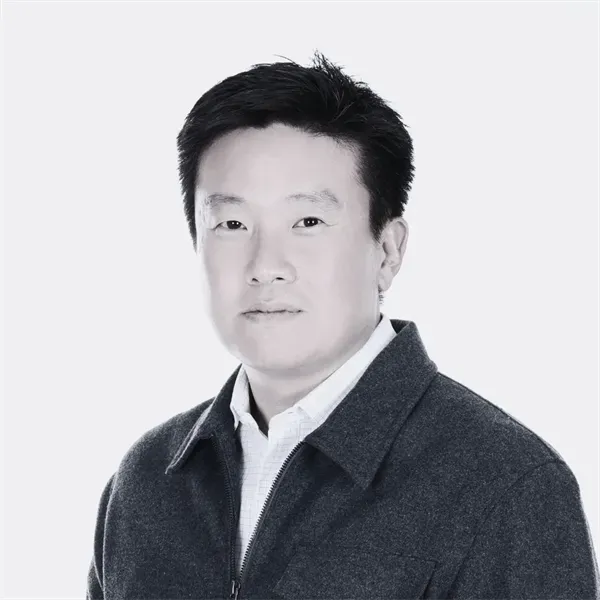 Younghoo Kim, Founder and CEO